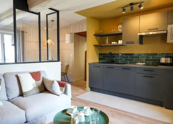 Vakantiehuis Le Clos De St Val 5 *